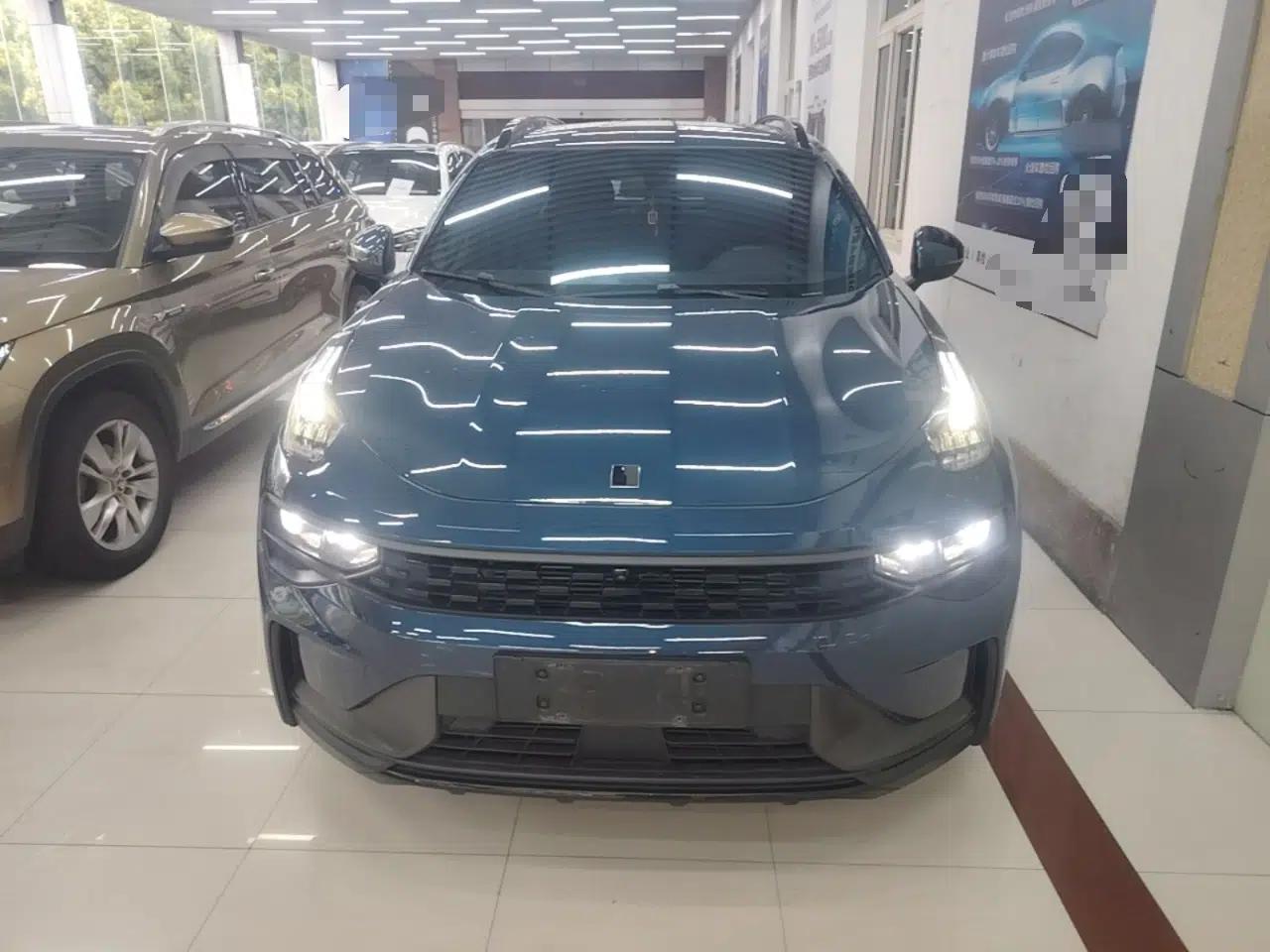 Lynk & Co 01 EM-P 2022 1.5TD PHEV Plus — миниатюра 2