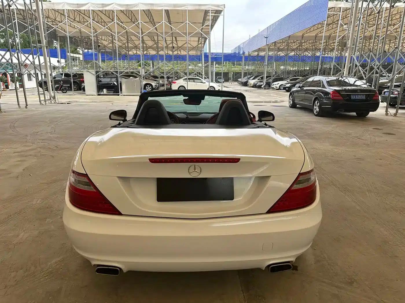 Mercedes-Benz SLK-Class 2011 SLK 200 Fashion Edition — миниатюра 11