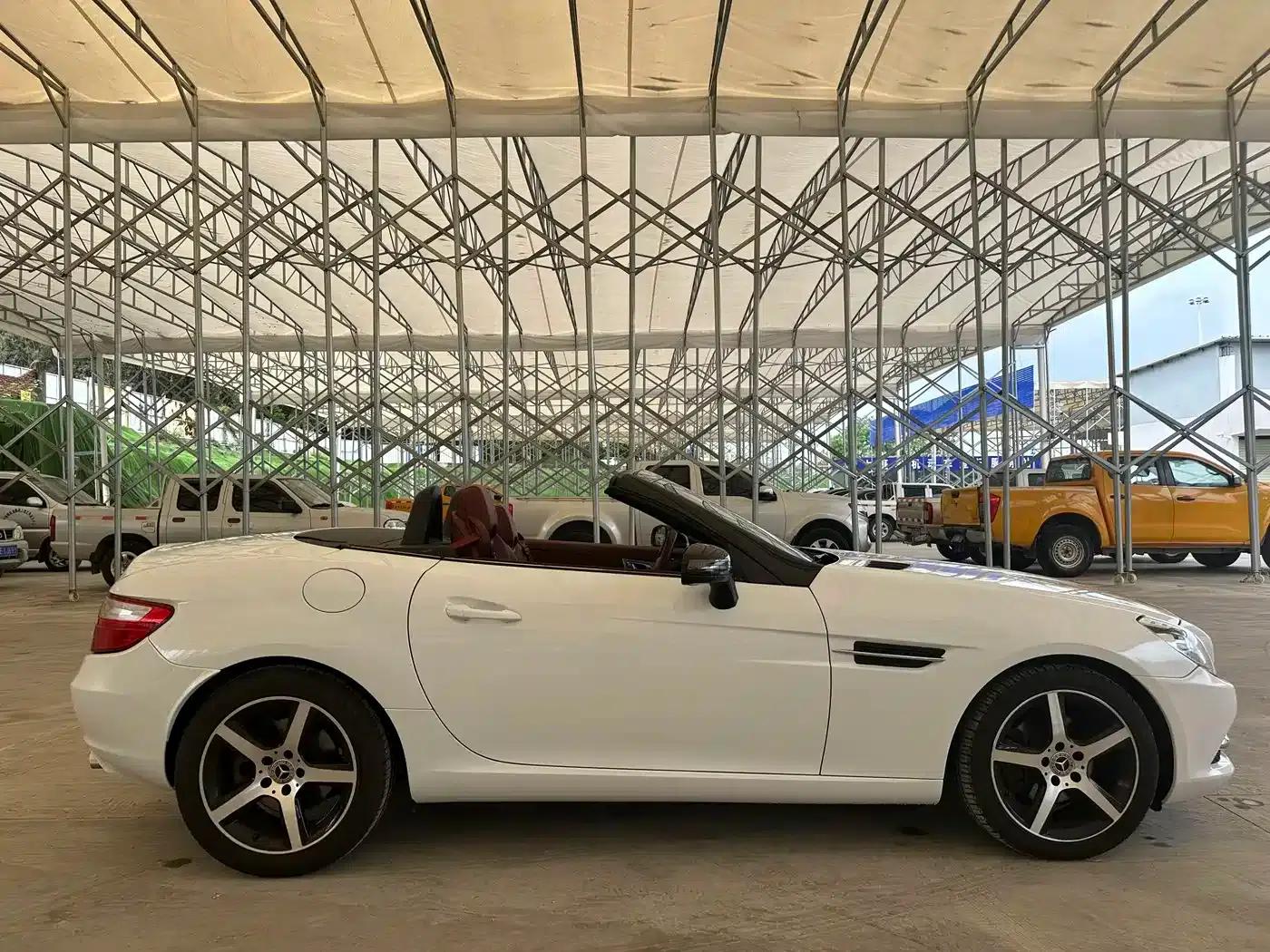 Mercedes-Benz SLK-Class 2011 SLK 200 Fashion Edition — миниатюра 13