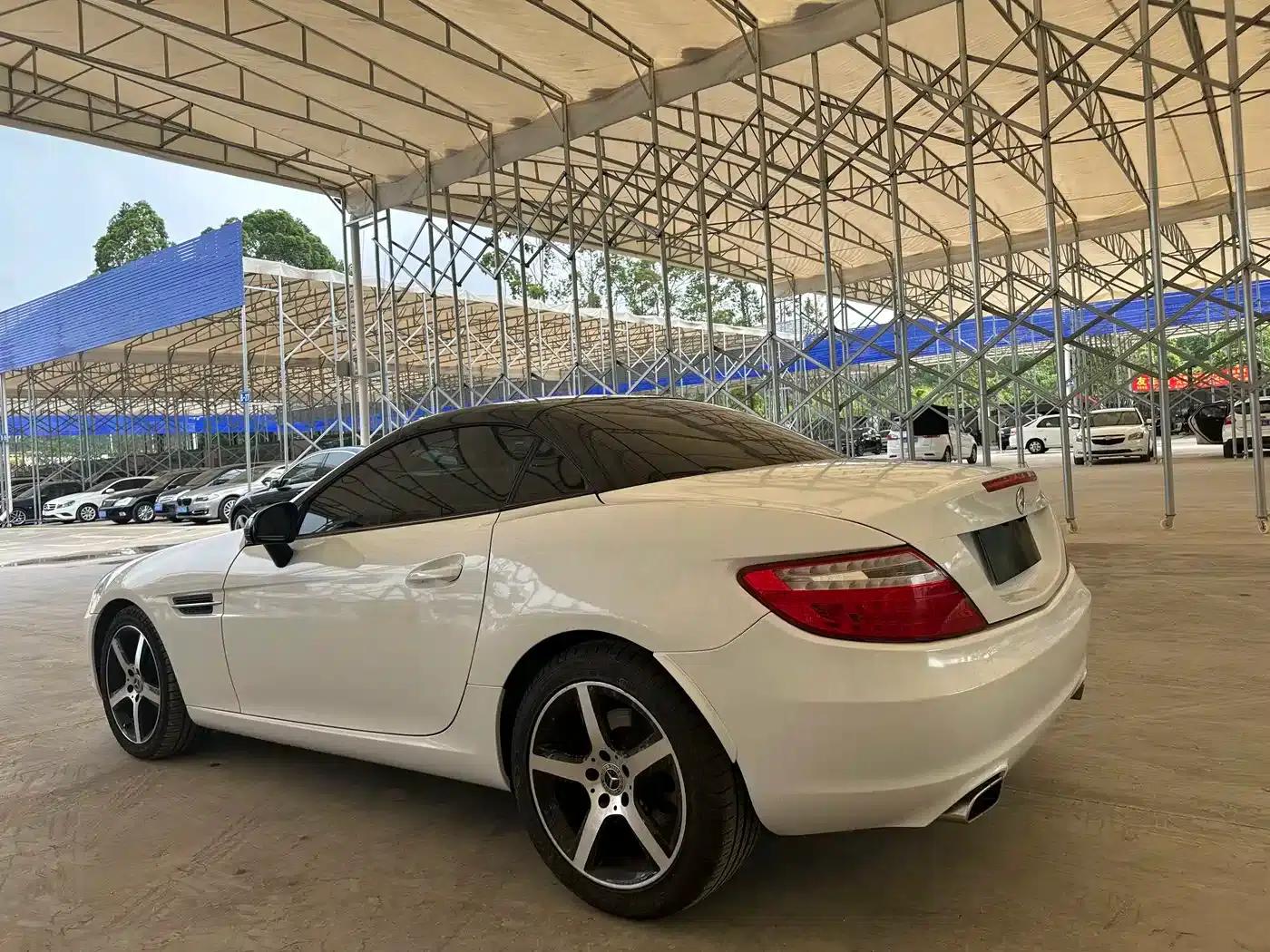 Mercedes-Benz SLK-Class 2011 SLK 200 Fashion Edition — миниатюра 20