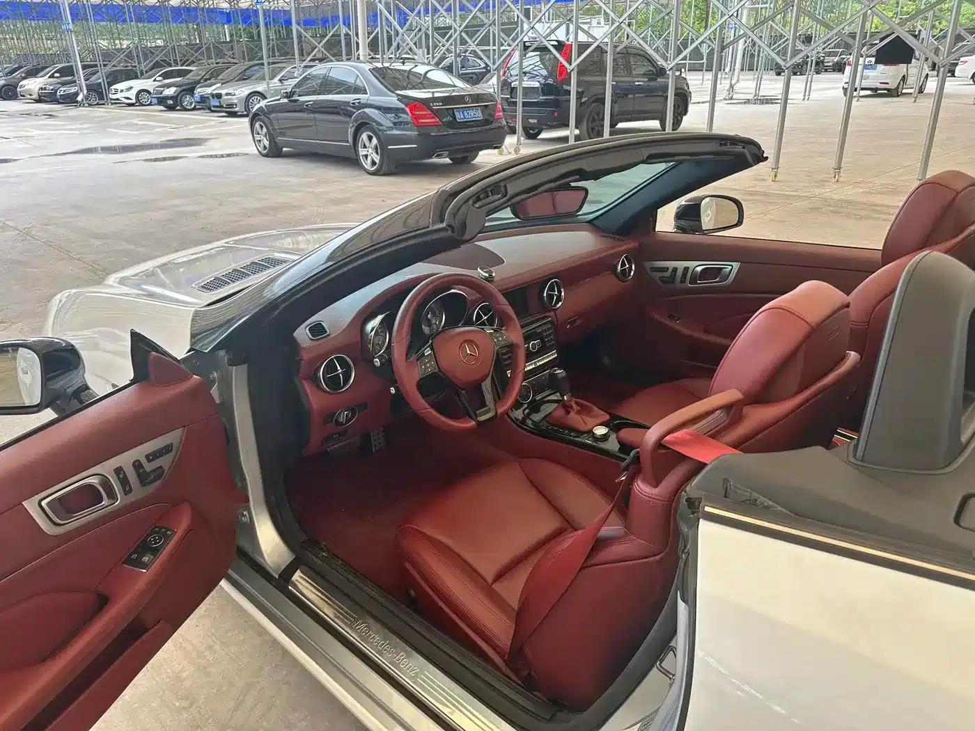 Mercedes-Benz SLK-Class 2011 SLK 200 Fashion Edition — миниатюра 8