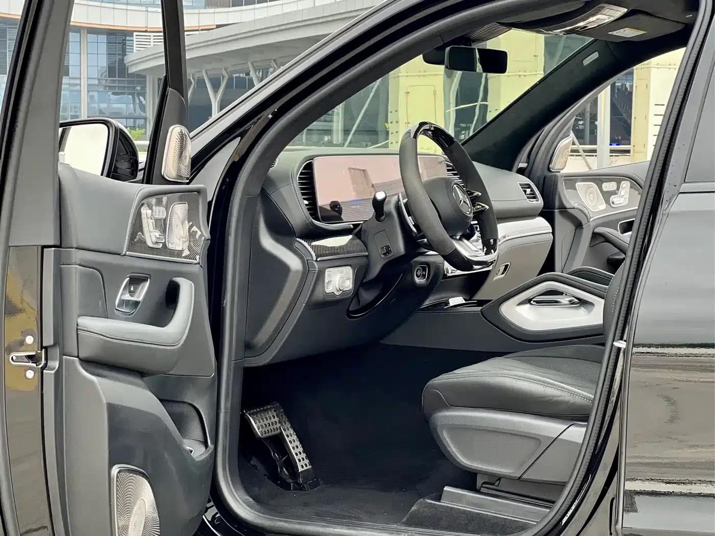 2024 Mercedes-Benz GLS AMG 63 4MATIC+ — миниатюра 4