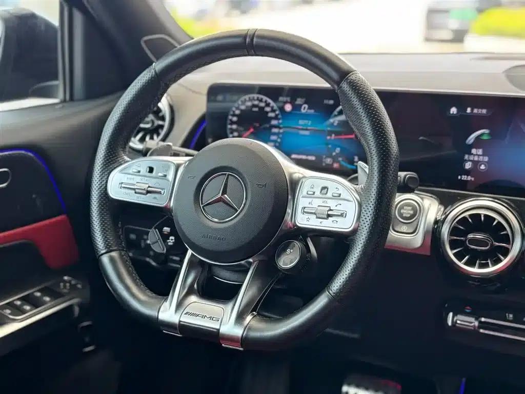 2022 Mercedes-Benz GLB AMG 35 4MATIC — миниатюра 12
