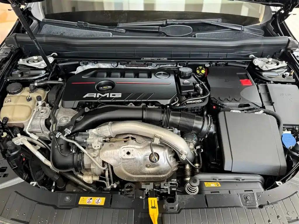 2022 Mercedes-Benz GLB AMG 35 4MATIC — миниатюра 17