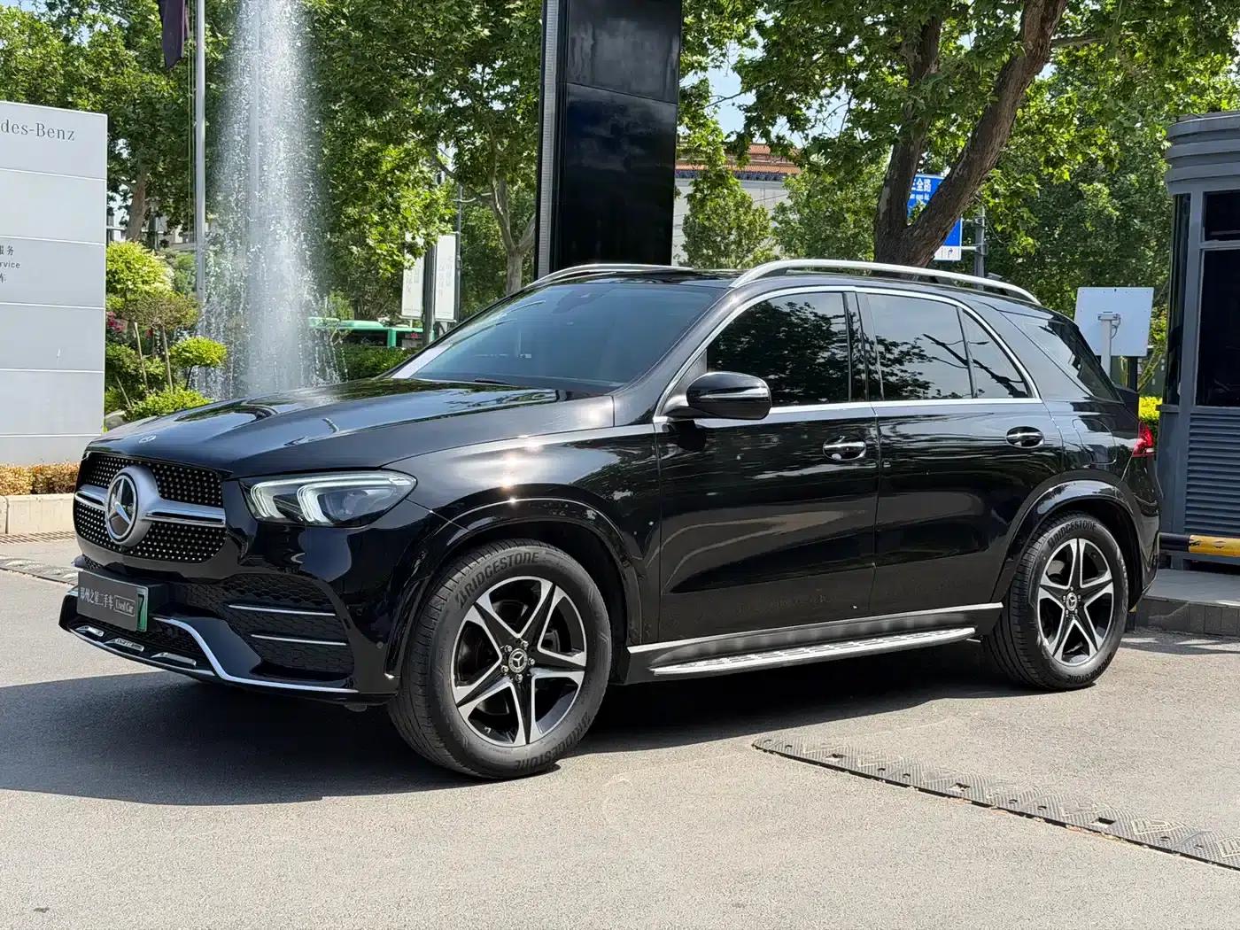 Mercedes-Benz GLE PHEV 2023 GLE 350 e 4MATIC — миниатюра 1