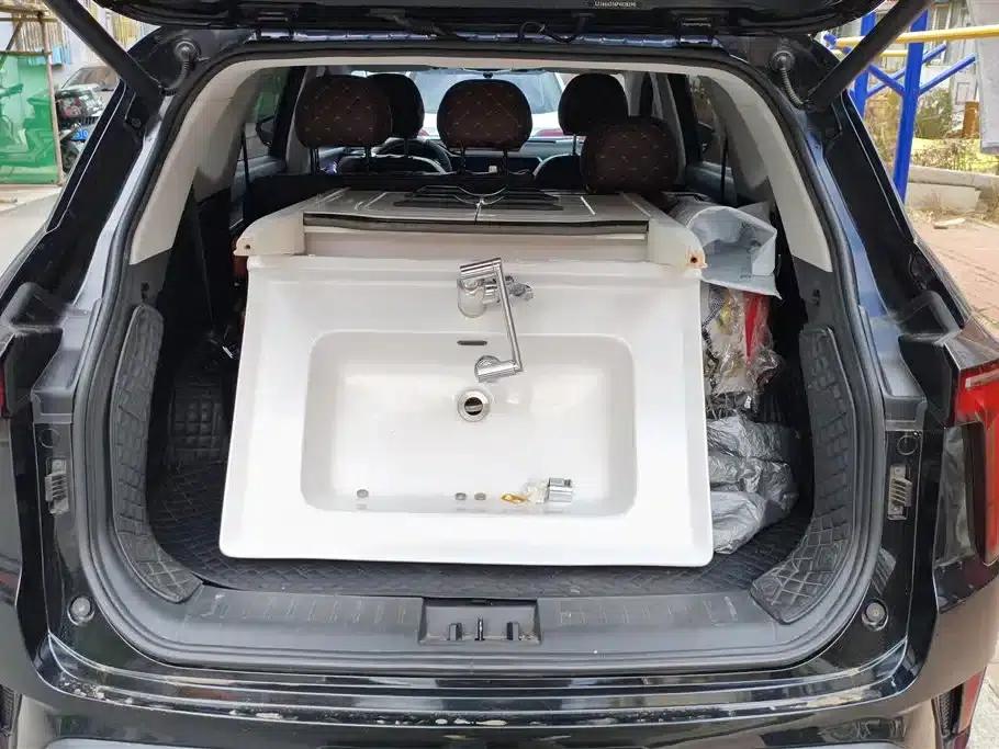 Sihao X8 PLUS 2023 1.5TGDI DCT Smart Edition 6-seater — миниатюра 4