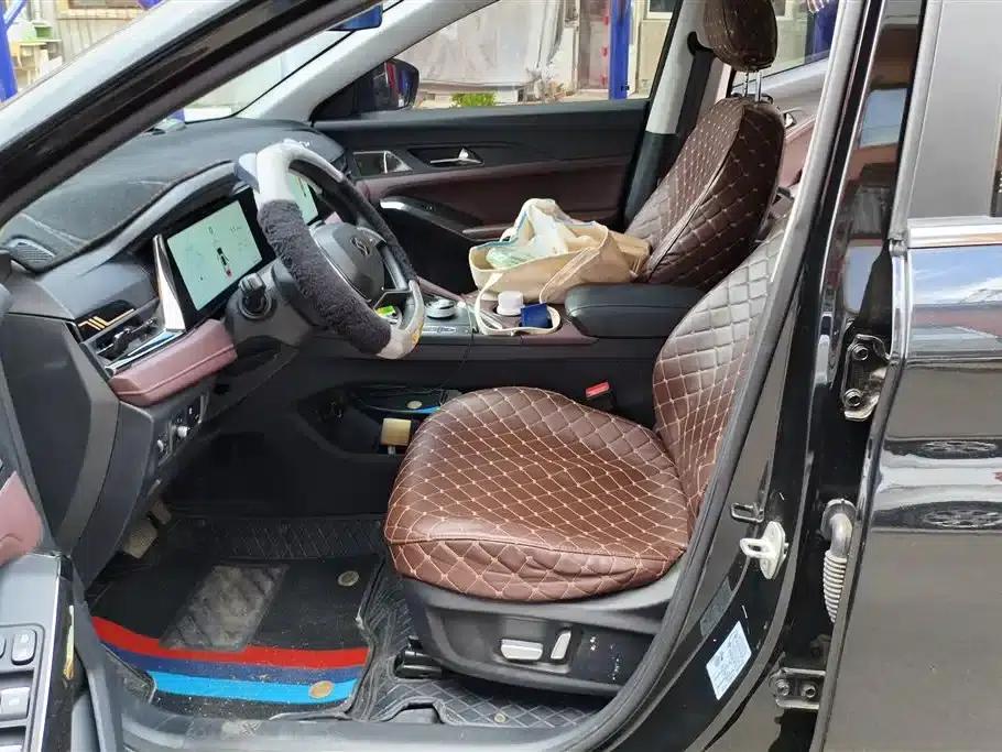 Sihao X8 PLUS 2023 1.5TGDI DCT Smart Edition 6-seater — миниатюра 9