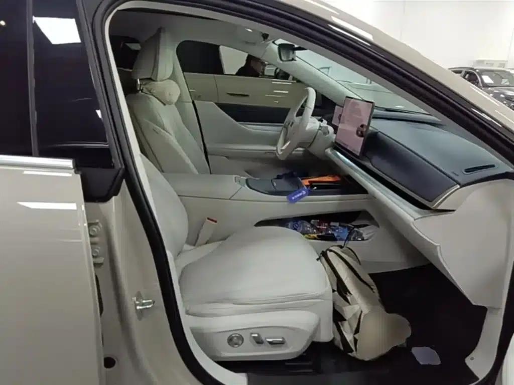 Buick Avenir 2025 — миниатюра 25