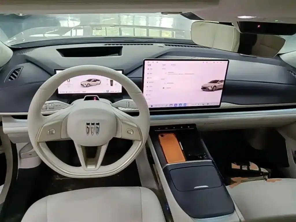 Buick Avenir 2025 — миниатюра 10