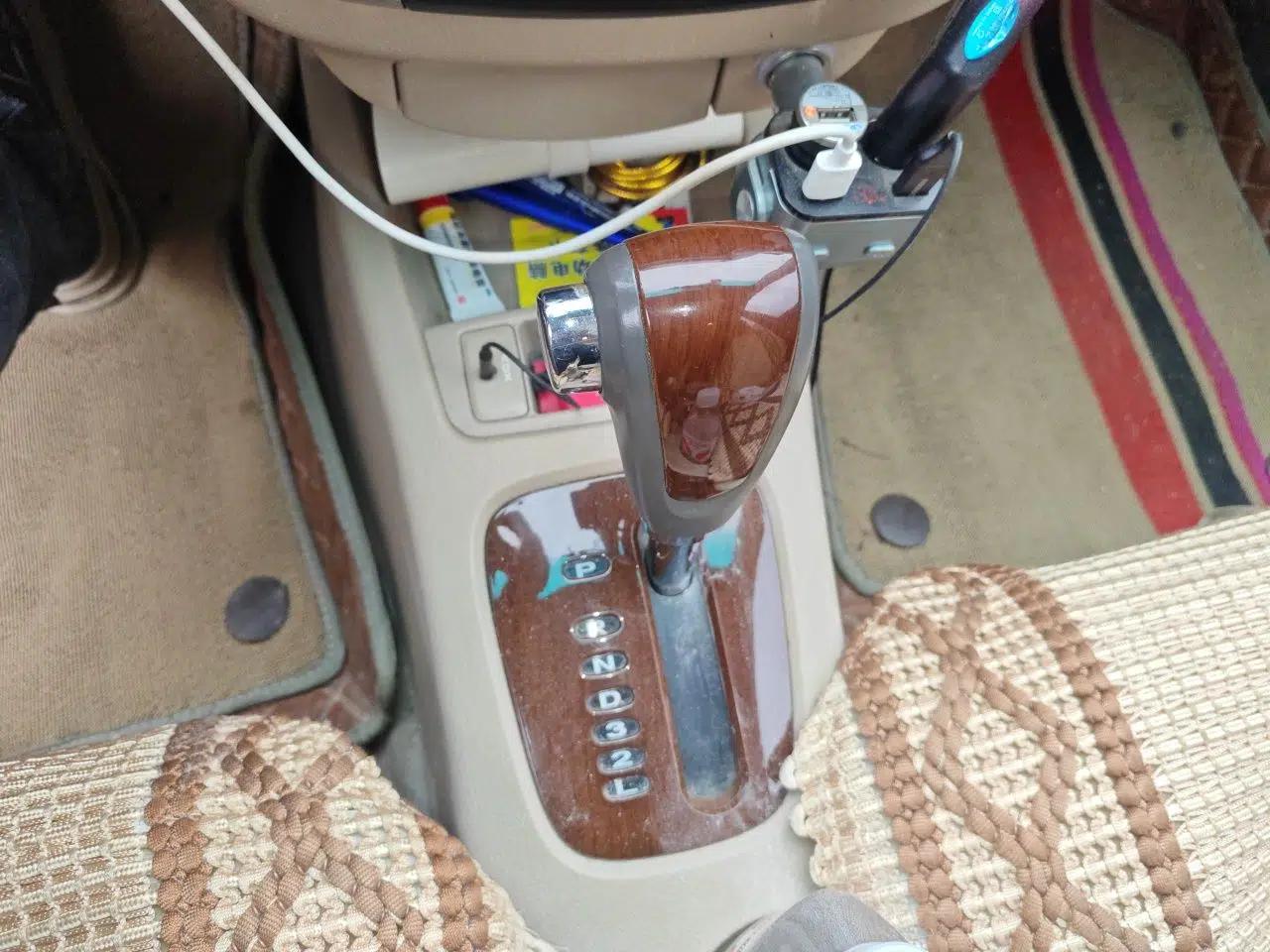 Kia Cerato 2012 1.8L AT TOP — миниатюра 15