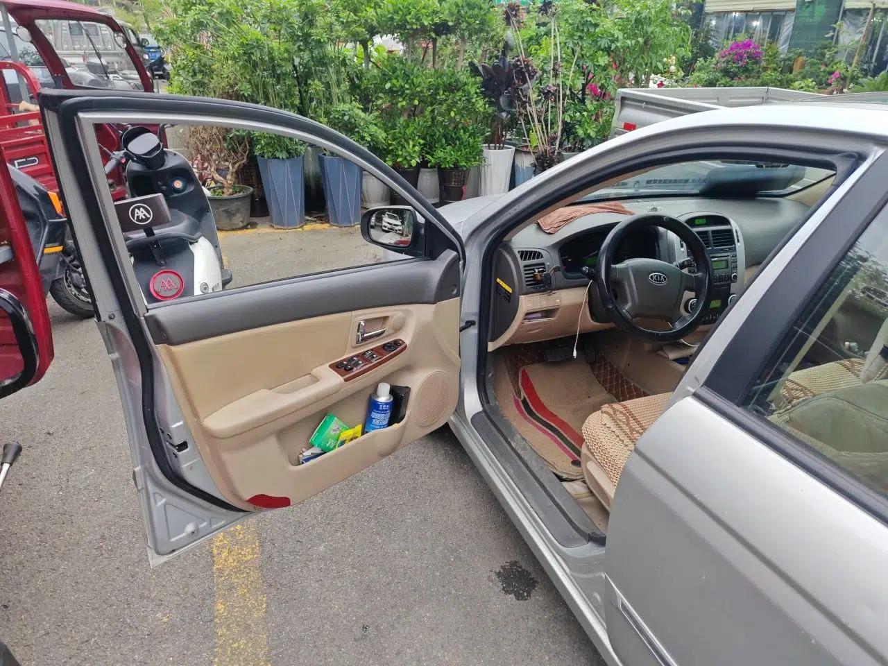 Kia Cerato 2012 1.8L AT TOP — миниатюра 17
