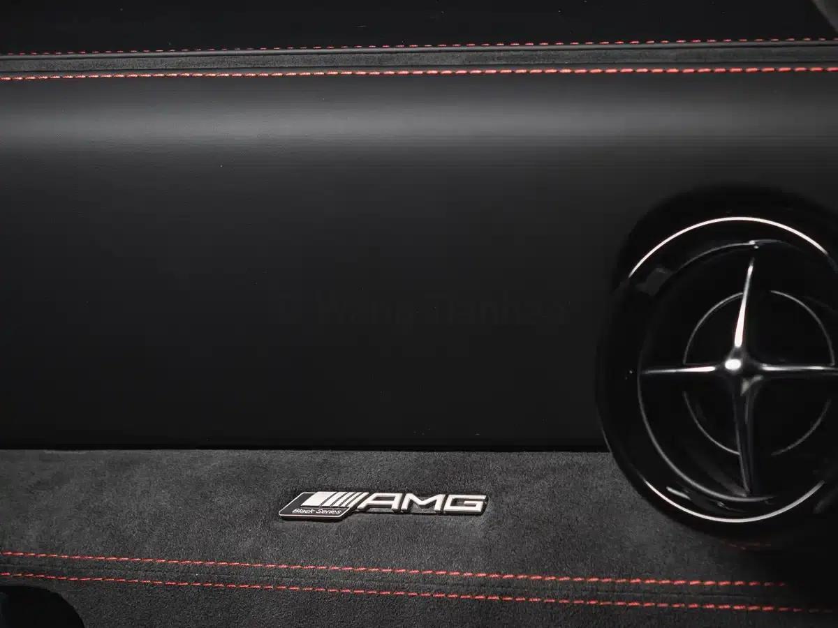 2014 Mercedes-Benz SLS-Class AMG Black Series — миниатюра 24