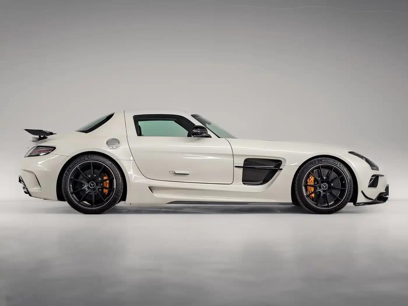 2014 Mercedes-Benz SLS-Class AMG Black Series — миниатюра 4