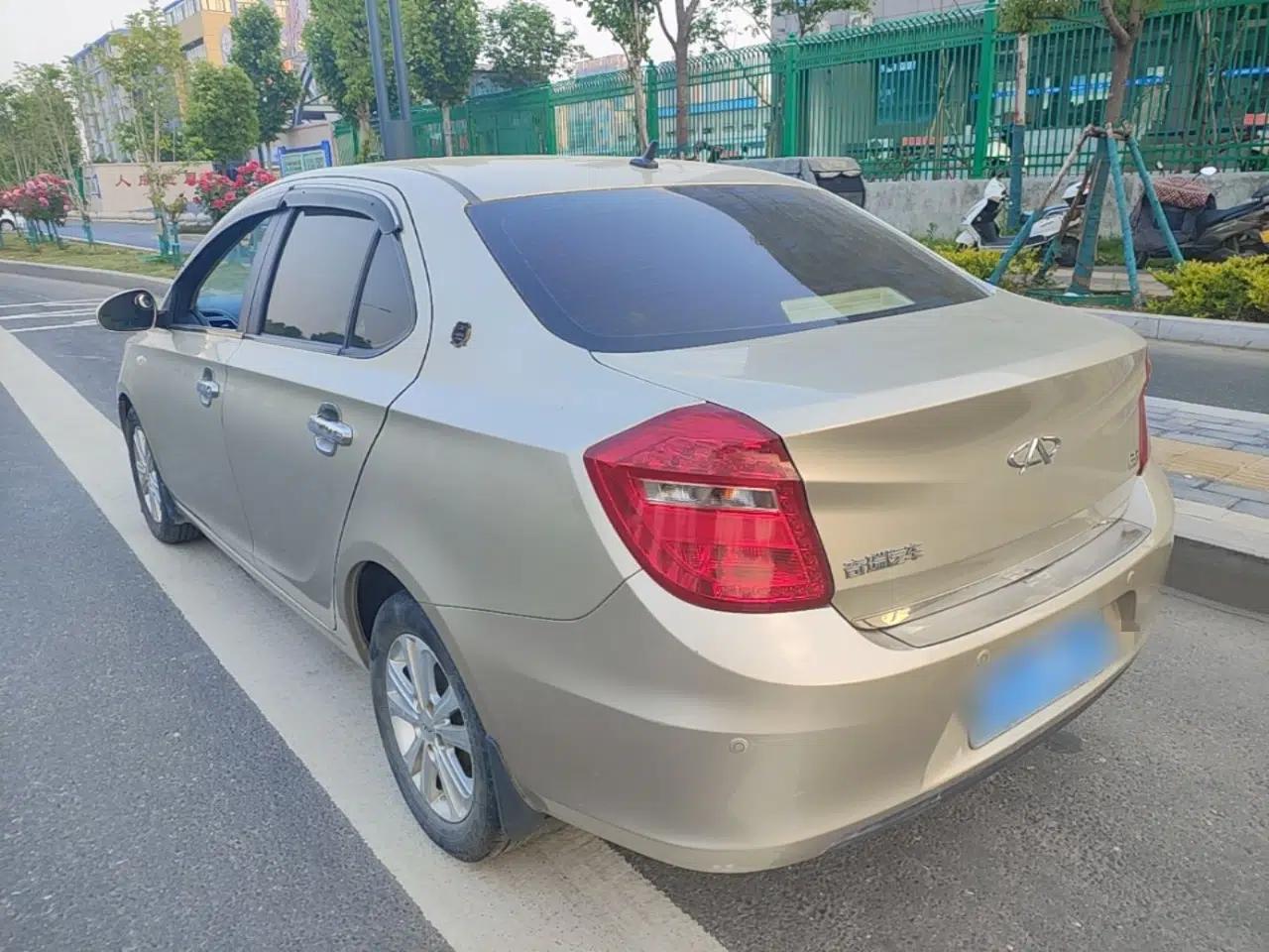 Chery E3 2013 1.5L Manual Fashion Model — миниатюра 4