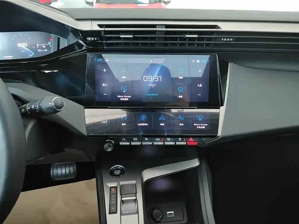 Peugeot 408X 2023 Charm Edition — миниатюра 13