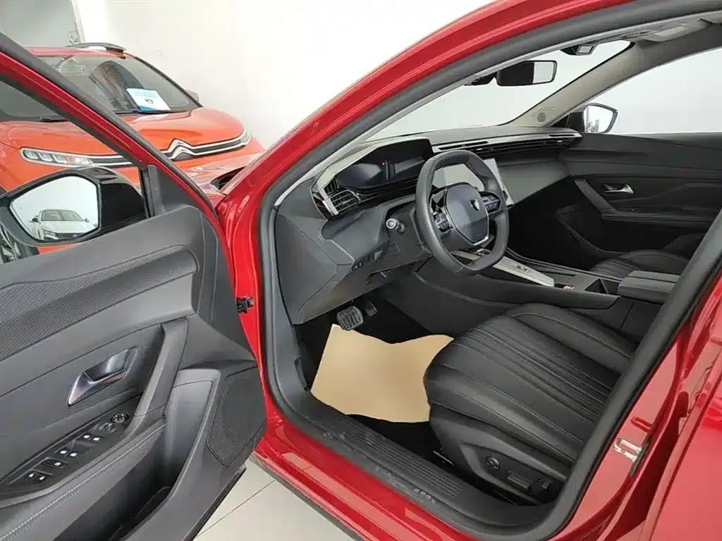 Peugeot 408X 2023 Charm Edition — миниатюра 16