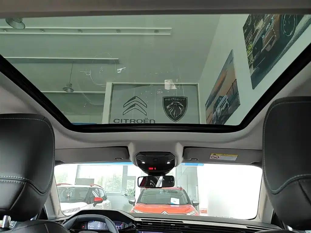 Peugeot 408X 2023 Charm Edition — миниатюра 18