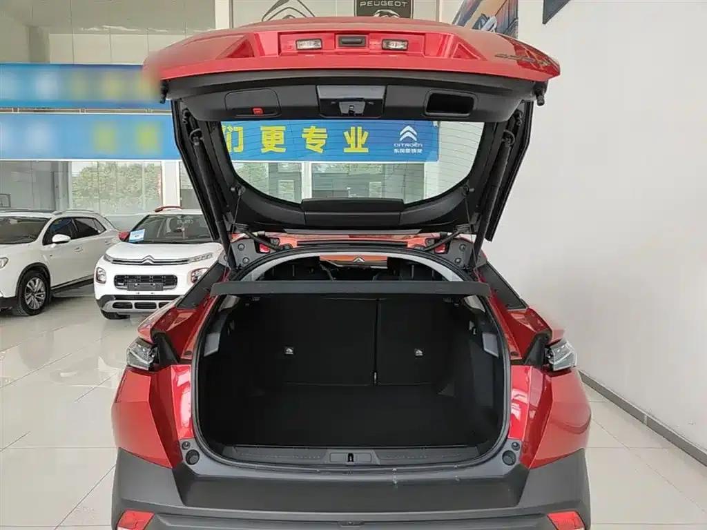 Peugeot 408X 2023 Charm Edition — миниатюра 19