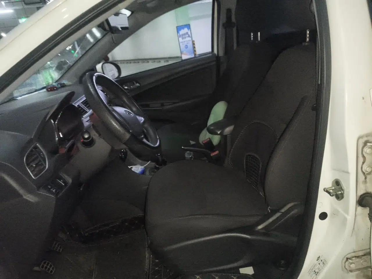 Chery Arrizo 3 2015 1.5L Manual Genuine Version — миниатюра 16