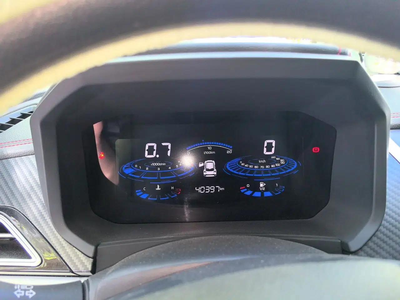 Venucia T60 2022 1.6L Manual Smart Vision Version — миниатюра 8