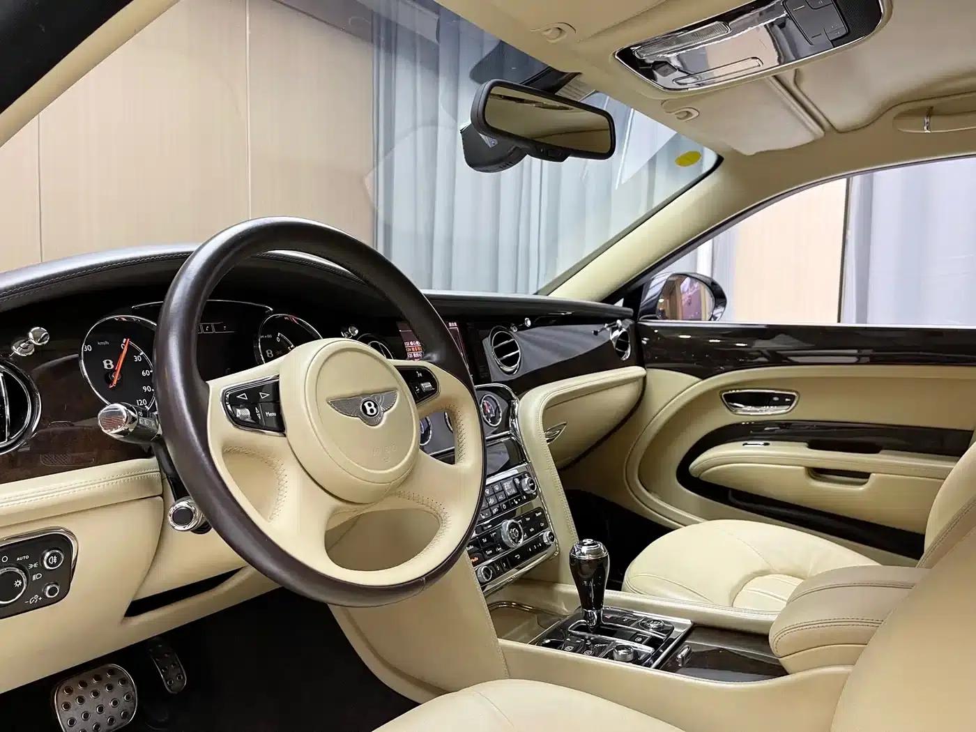 Mulsanne 2011 6.8T Luxury Edition — миниатюра 4
