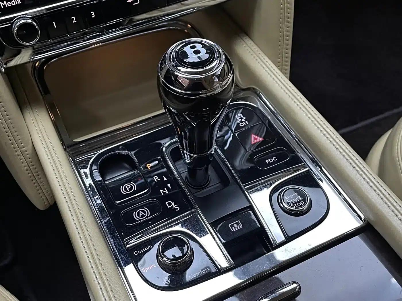 Mulsanne 2011 6.8T Luxury Edition — миниатюра 10