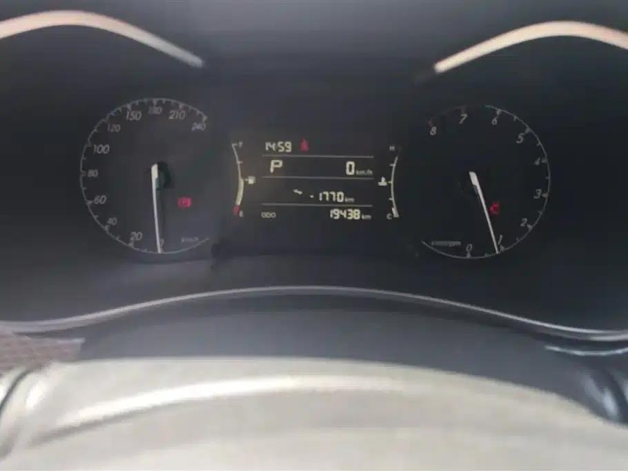 Senova D50 2018 1.5L CVT Luxury Intelligent Driving Edition — миниатюра 14