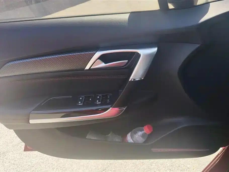 Senova D50 2018 1.5L CVT Luxury Intelligent Driving Edition — миниатюра 7