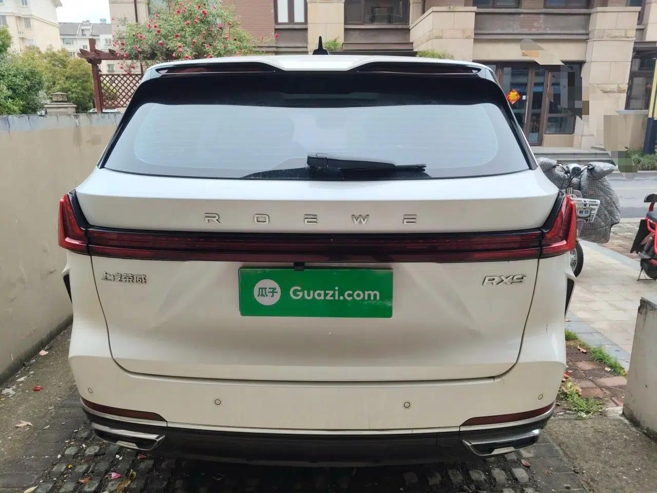 Roewe RX9 2023 2.0T Two-Wheel Drive Enjoyment Version — миниатюра 5