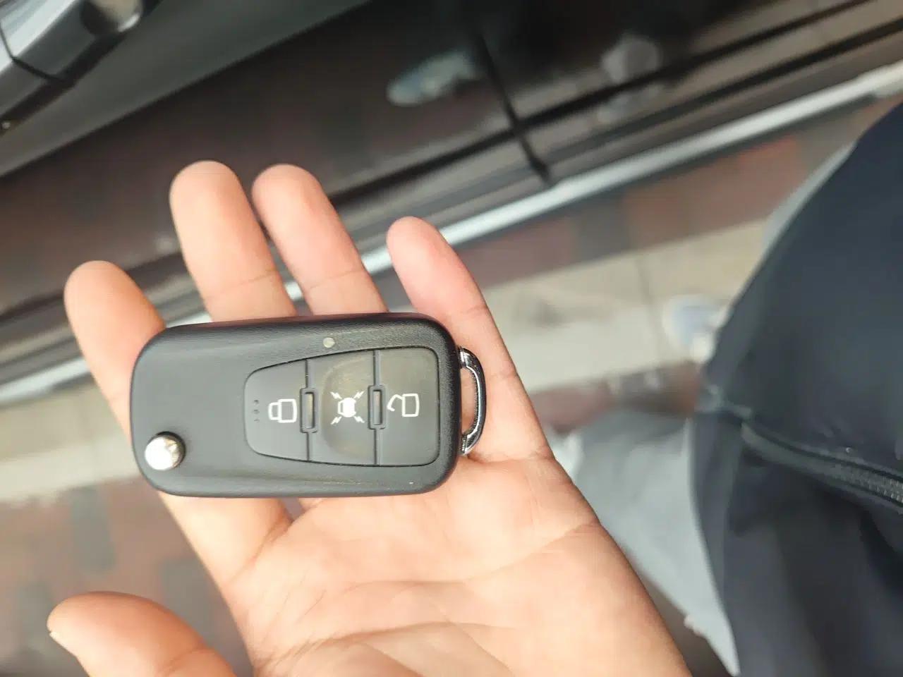 Roewe W5 2014 1.8T 4WD Automatic Haoyu Special Edition — миниатюра 9