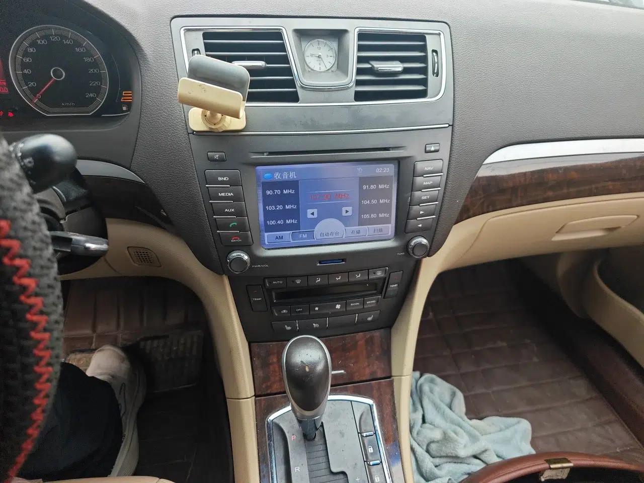 Roewe 750 2011 1.8T 750D NAVI Business Edition Automatic Transmission — миниатюра 14