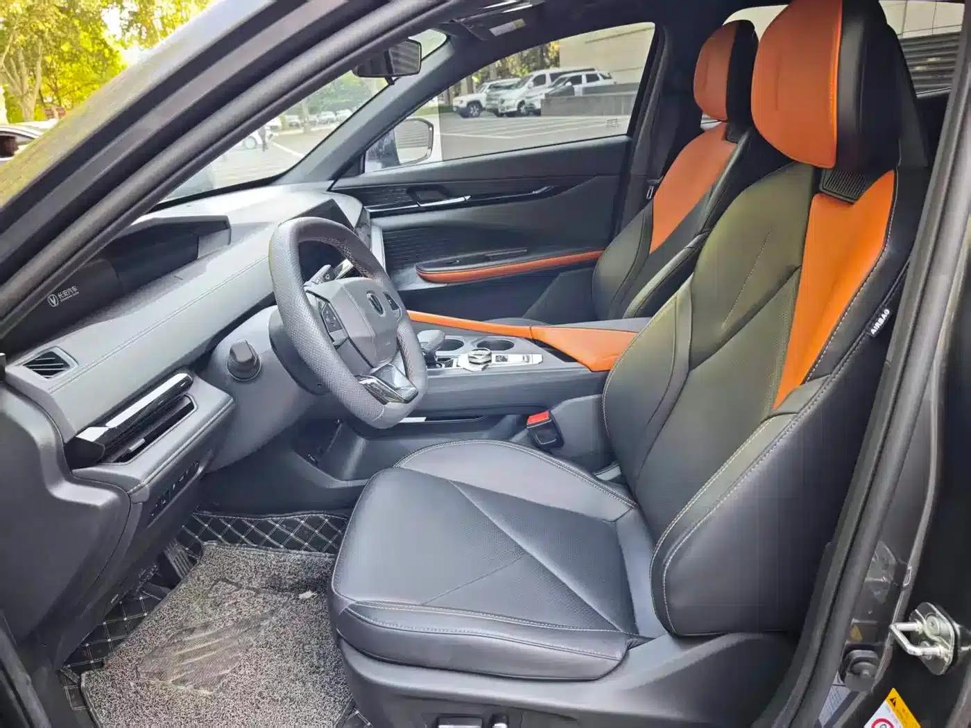 Changan UNI-V Smart Electric iDD 2023 Model, Smart Electric iDD 1.5T, 113km Smart Fun Edition (Fast Version) — миниатюра 4
