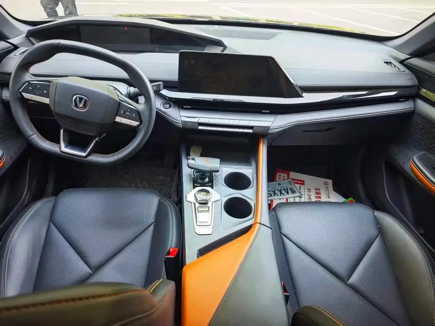 Changan UNI-V Smart Electric iDD 2023 Model, Smart Electric iDD 1.5T, 113km Smart Fun Edition (Fast Version) — миниатюра 6