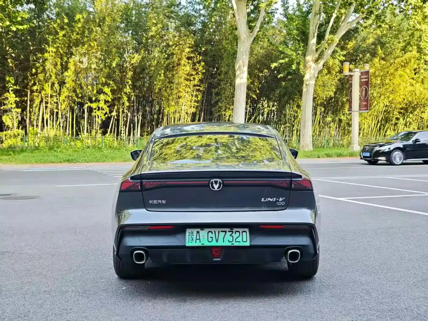 Changan UNI-V Smart Electric iDD 2023 Model, Smart Electric iDD 1.5T, 113km Smart Fun Edition (Fast Version) — миниатюра 8