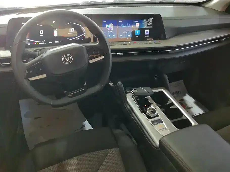 Changan F70 Blue Whale 2023 Model 2.0T Gasoline Automatic Two-Wheel Drive Wealth Creation Edition (Long Wheelbase) — миниатюра 12
