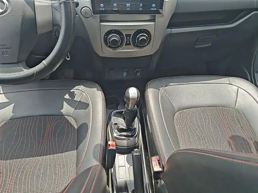 Great Wall M4 2012 1.5L Manual Comfort Model — миниатюра 14