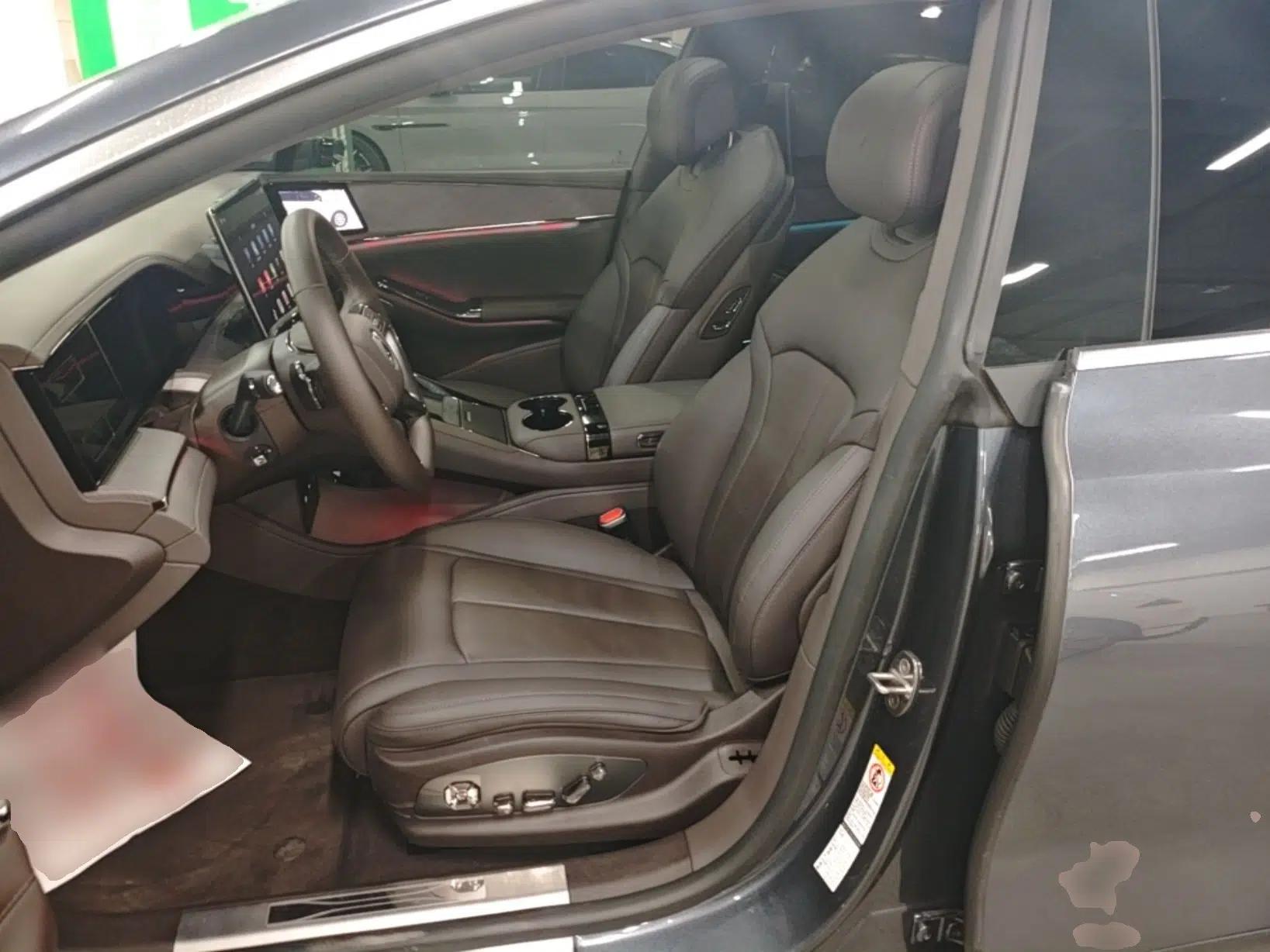 Denza Z9 2024 1100 km All-Wheel-Drive Ultra Version — миниатюра 17