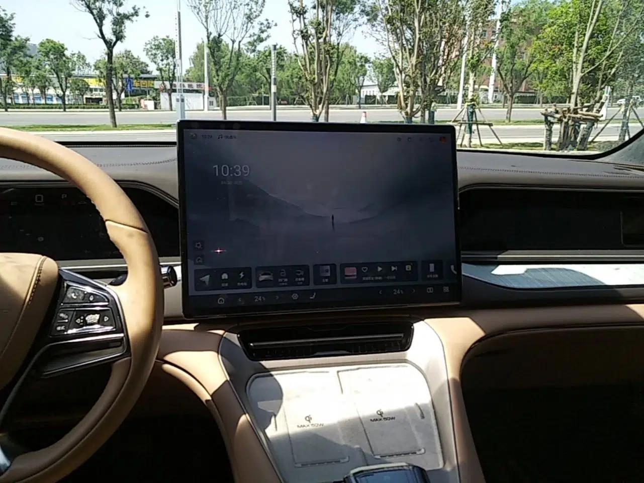 Denza N7 2023 Long-Range Performance Edition — миниатюра 16