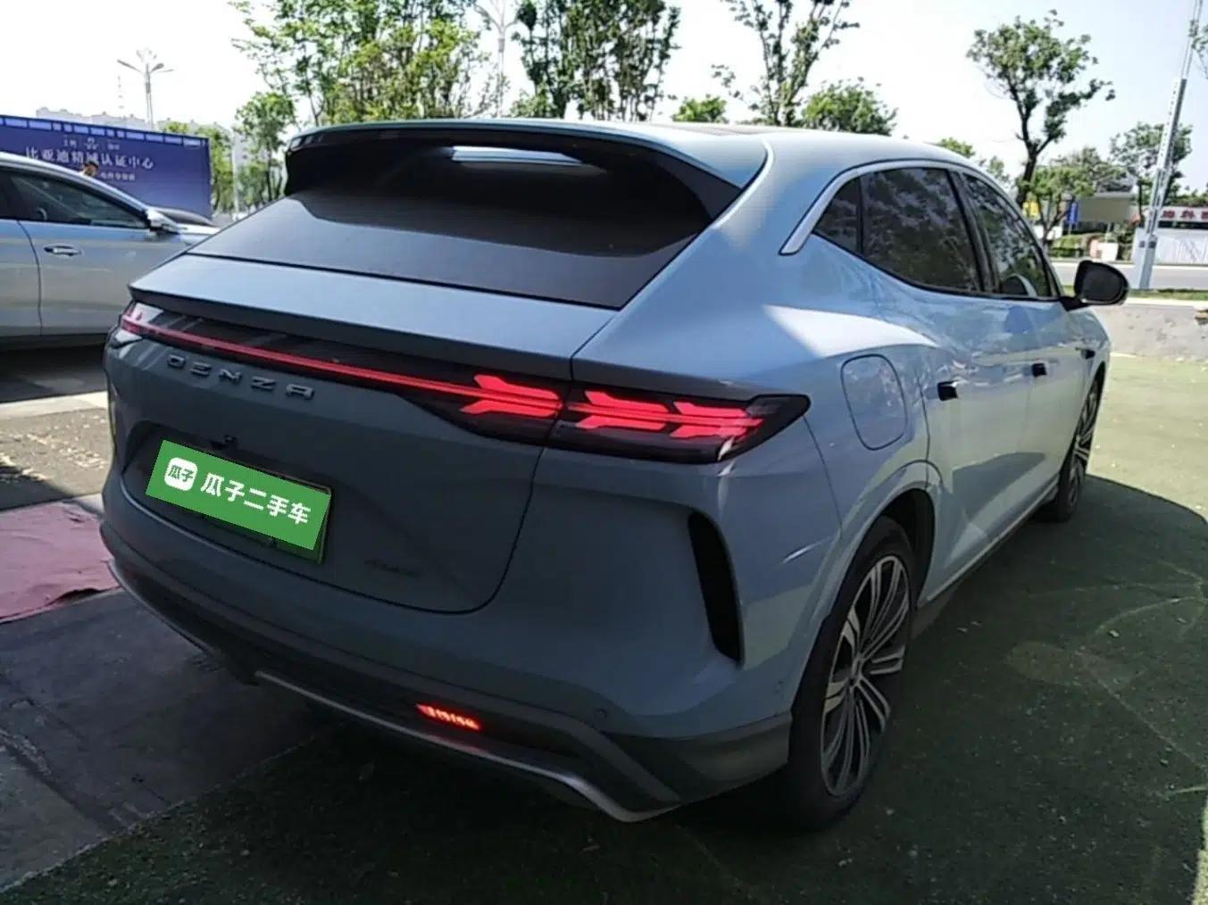 Denza N7 2023 Long-Range Performance Edition — миниатюра 5
