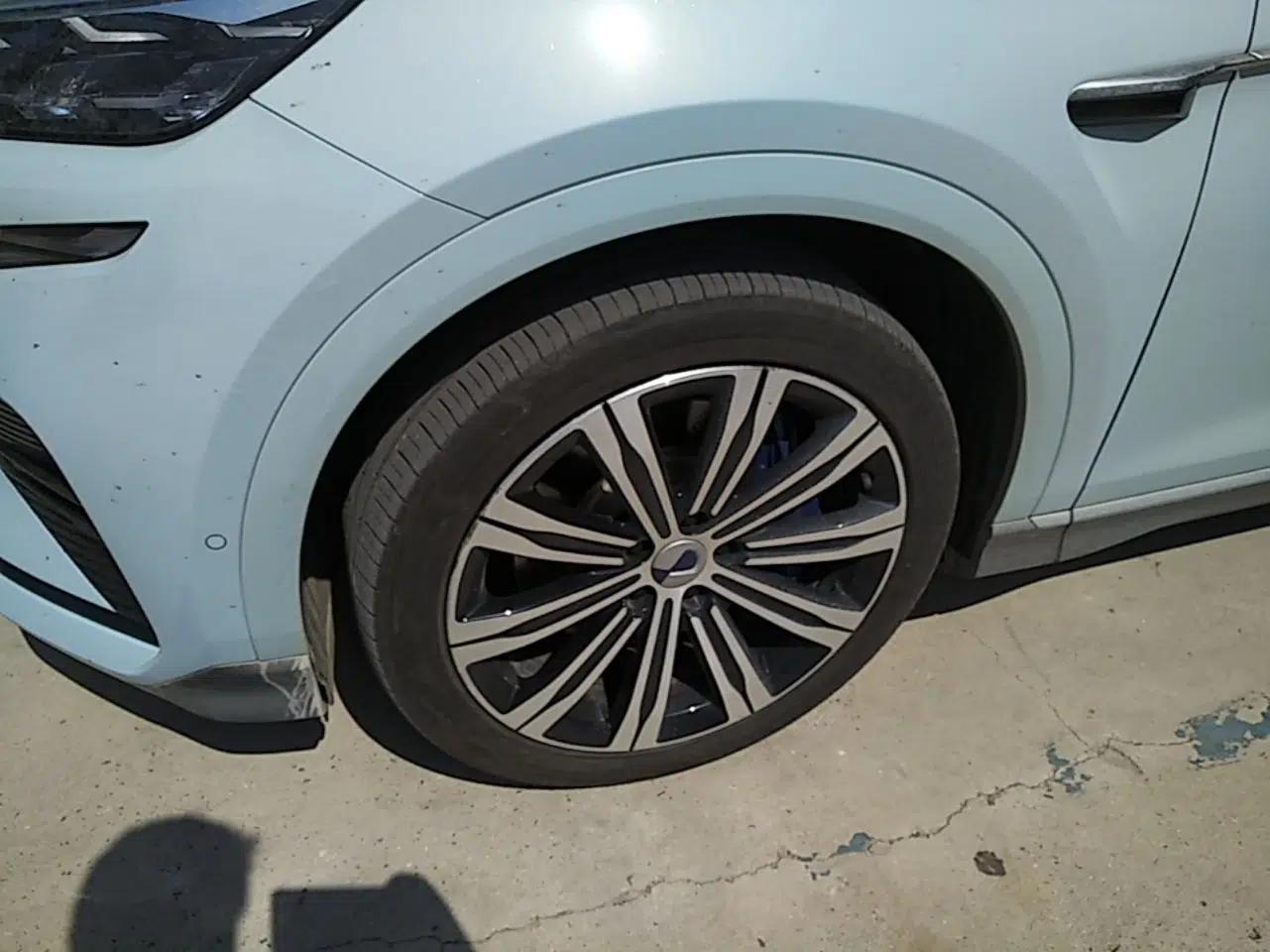 Denza N7 2023 Long-Range Performance Edition — миниатюра 8