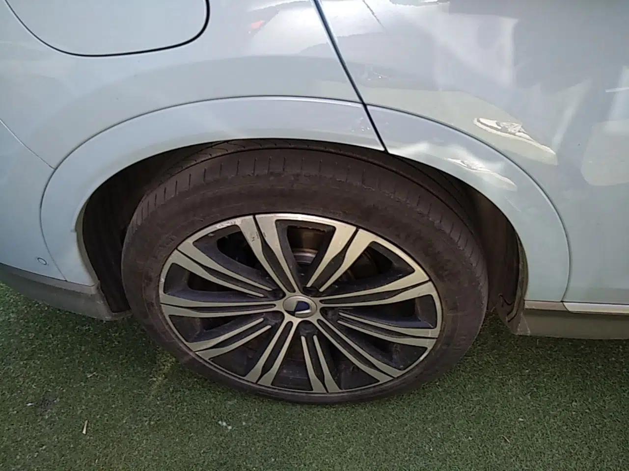 Denza N7 2023 Long-Range Performance Edition — миниатюра 10