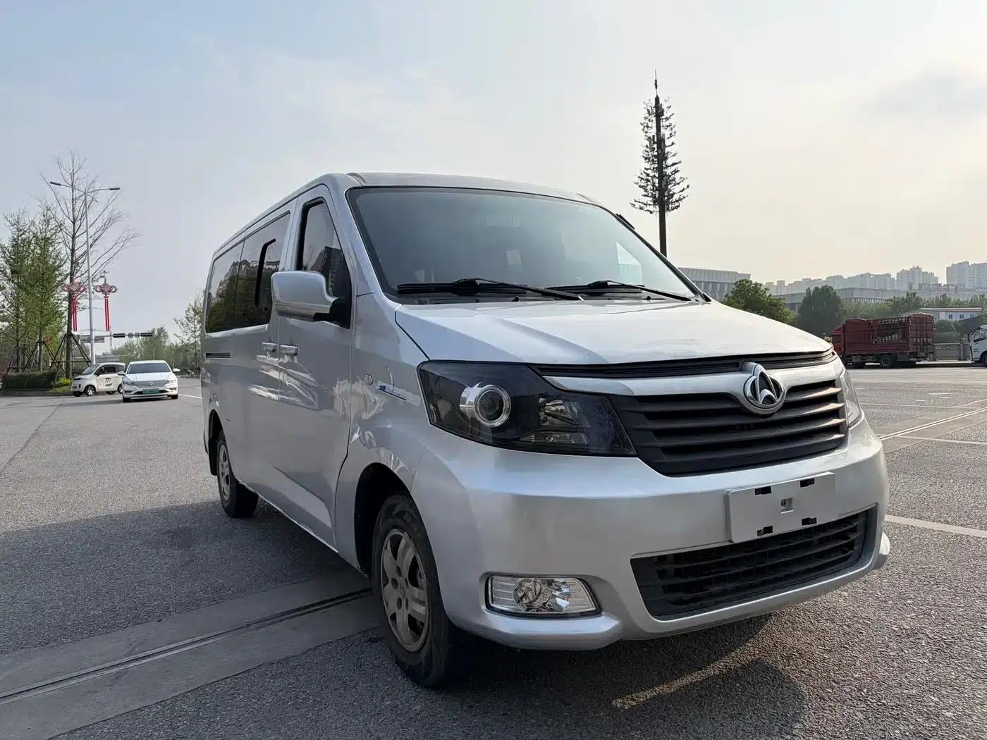 Changan Ruixing M70 2019 1.5L Comfort 6-seater National VI Flat Top Rear Hatchback DAM15KL — миниатюра 3