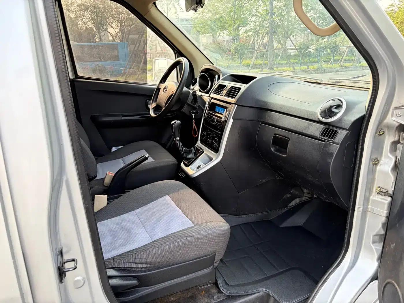 Changan Ruixing M70 2019 1.5L Comfort 6-seater National VI Flat Top Rear Hatchback DAM15KL — миниатюра 5