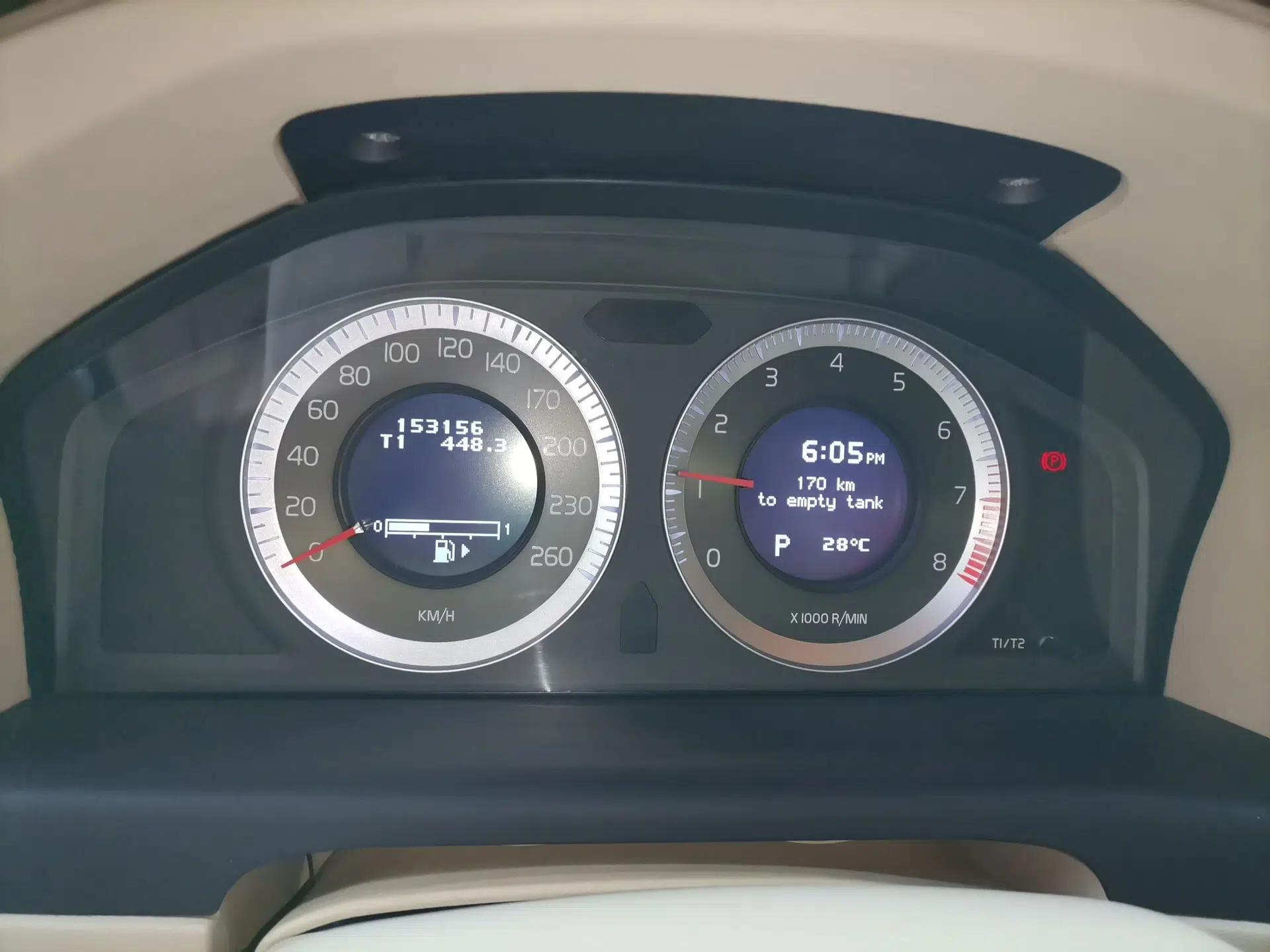 Volvo S80L 2011 2.0T ZhiZun Edition — миниатюра 12