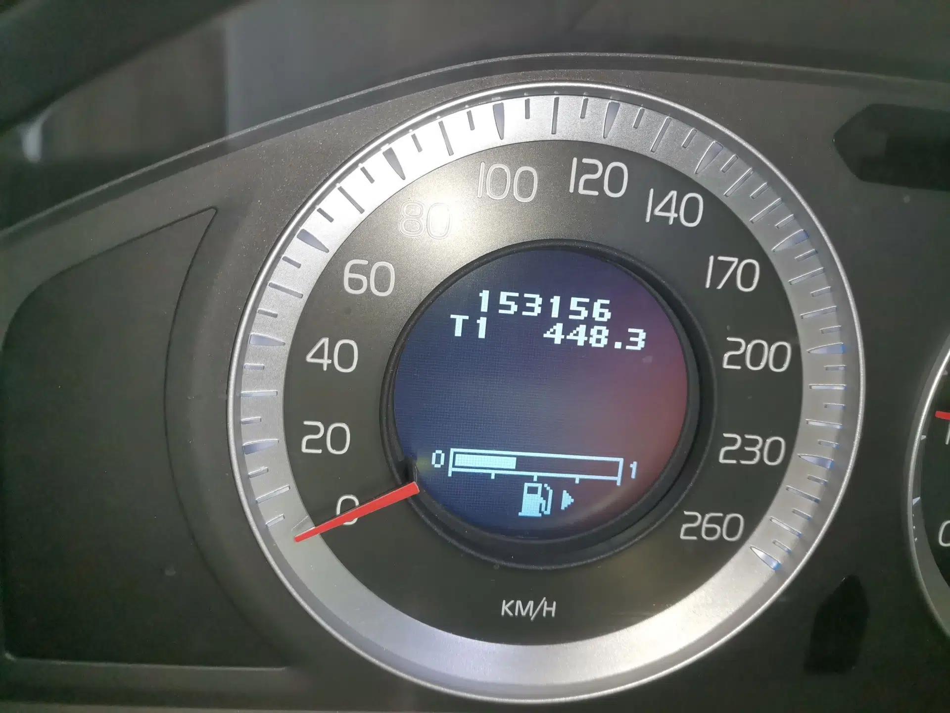 Volvo S80L 2011 2.0T ZhiZun Edition — миниатюра 13