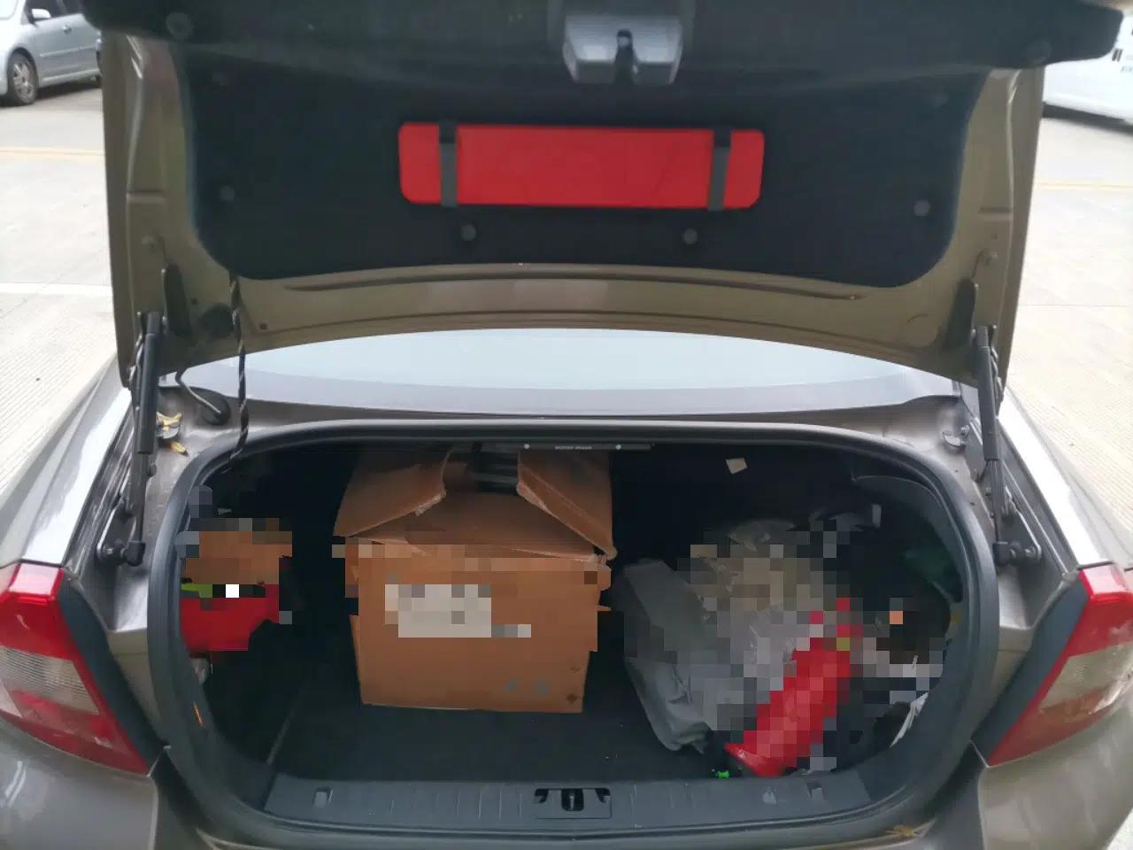 Volvo S80L 2011 2.0T ZhiZun Edition — миниатюра 20