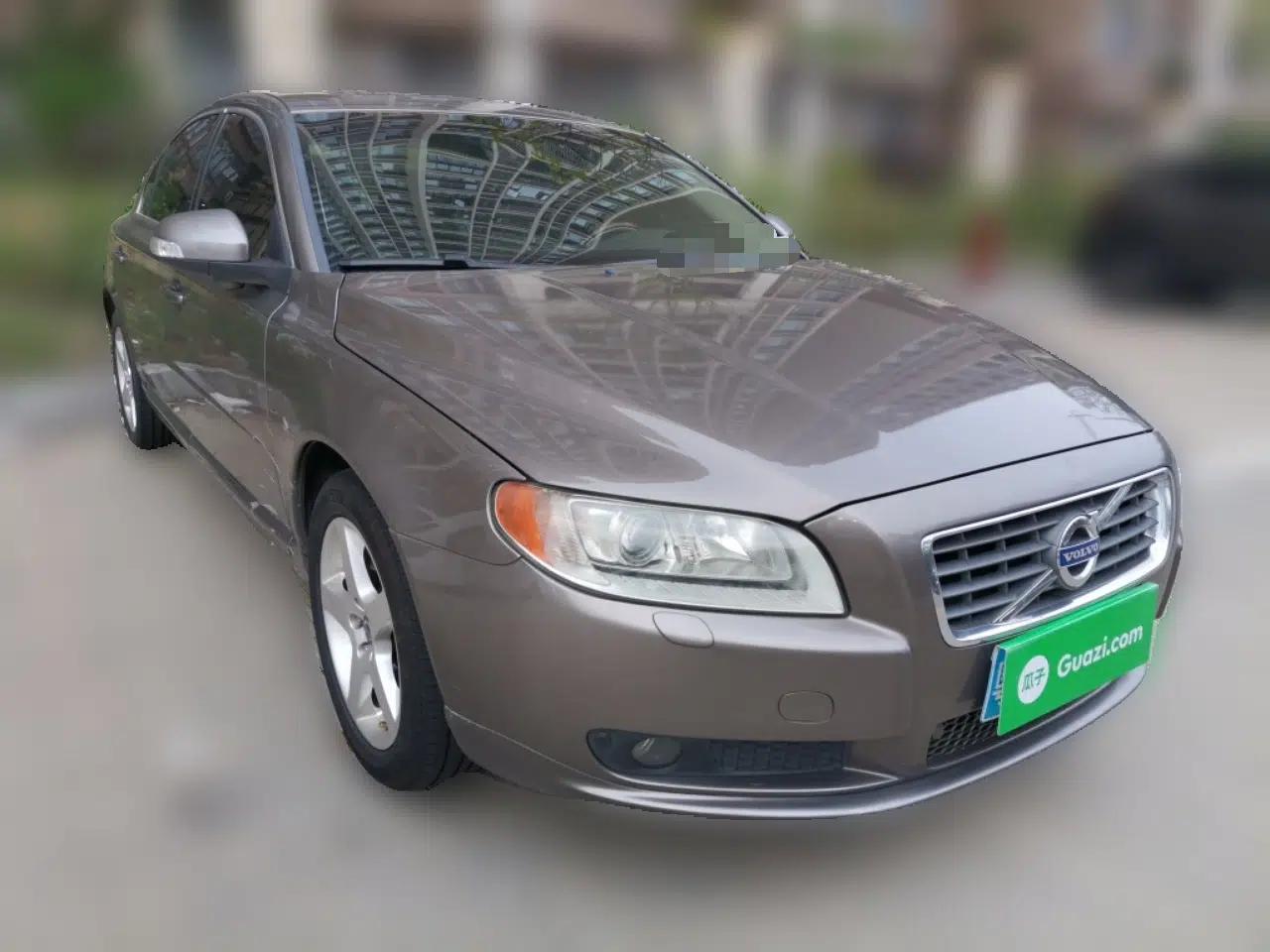 Volvo S80L 2011 2.0T ZhiZun Edition — миниатюра 3
