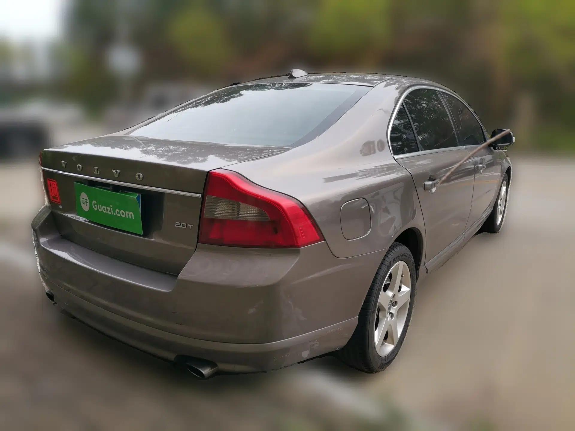 Volvo S80L 2011 2.0T ZhiZun Edition — миниатюра 6