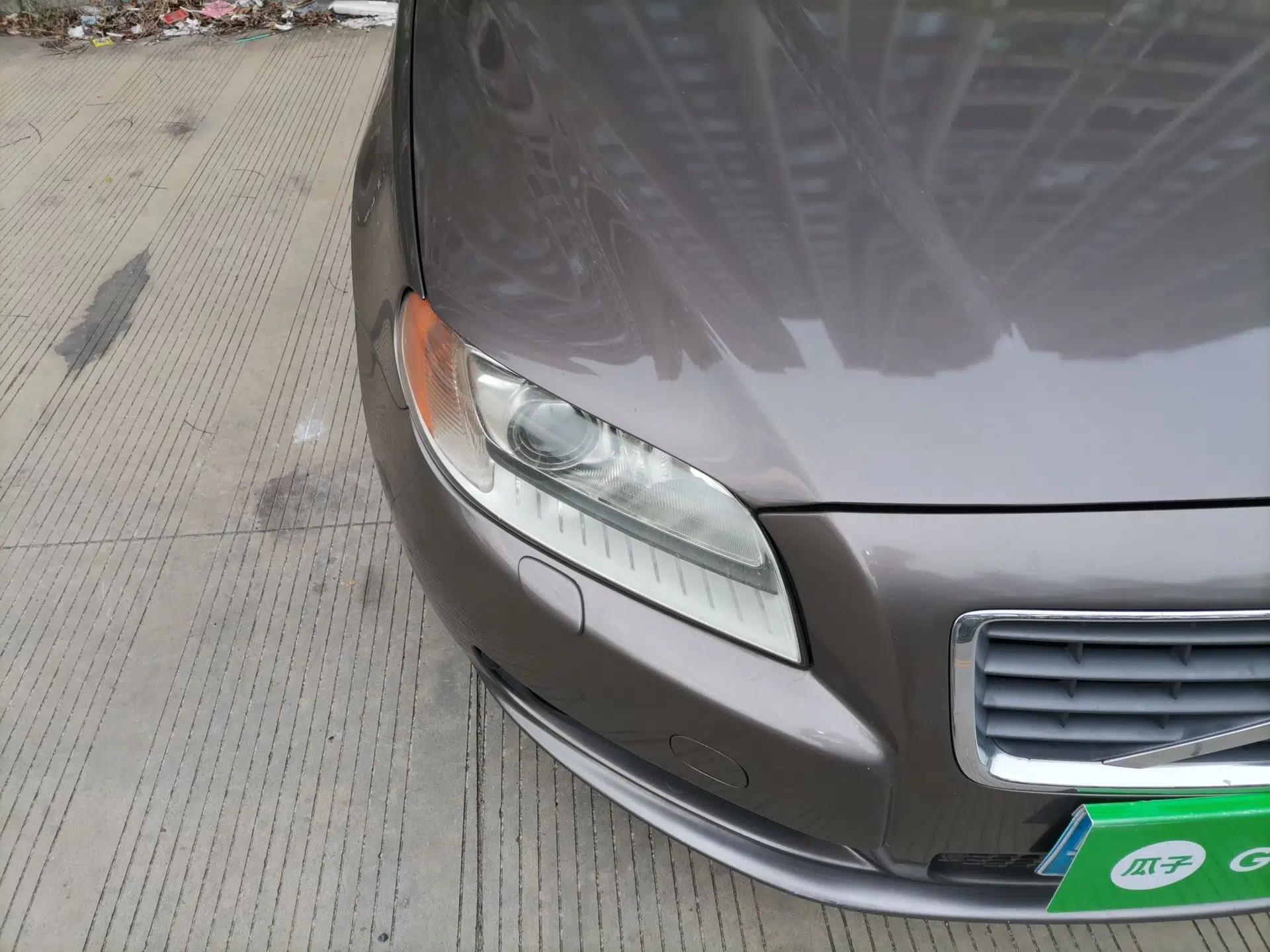 Volvo S80L 2011 2.0T ZhiZun Edition — миниатюра 7