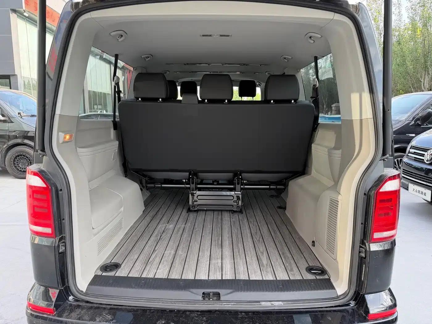Caravelle 2018 2.0TSI 4WD Luxury 7-Seater — миниатюра 6